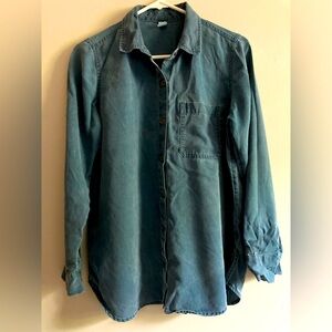 Old navy jean shirt
